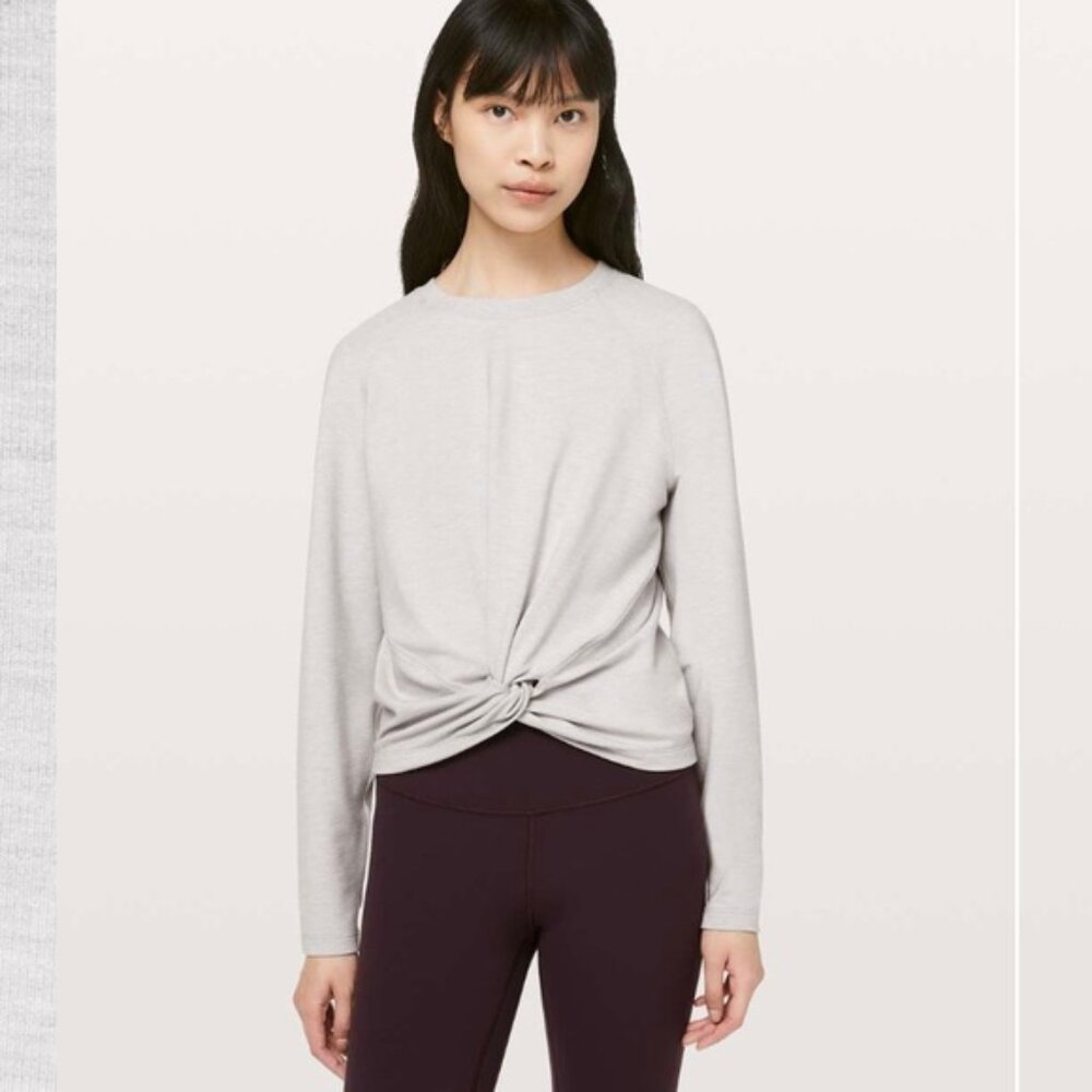Lululemon Tuck and Gather Pullover Shirt Size 12